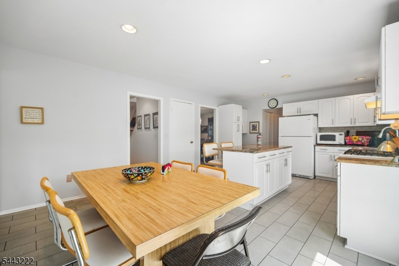 12 Arbor Ct