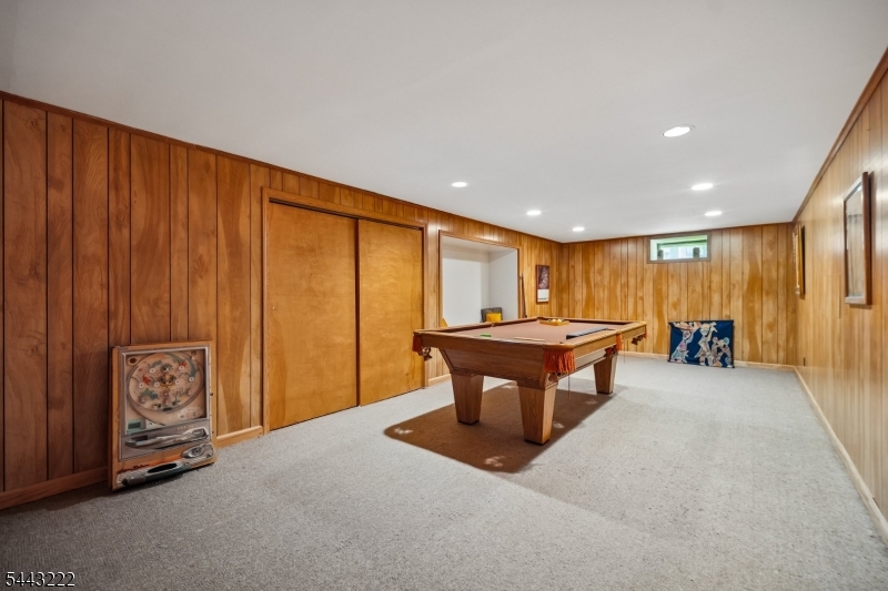 12 Arbor Ct