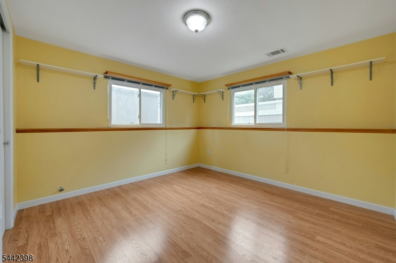 61 Fairmount Rd