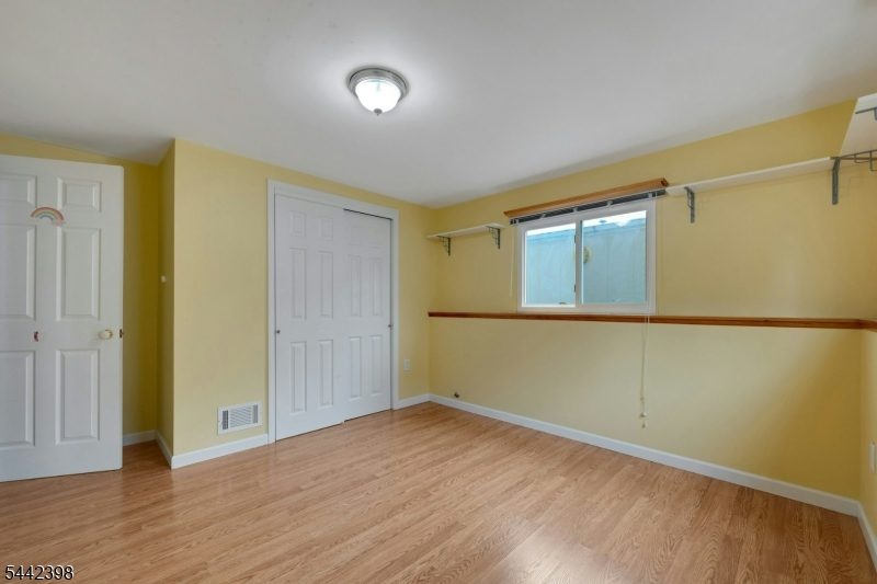 61 Fairmount Rd