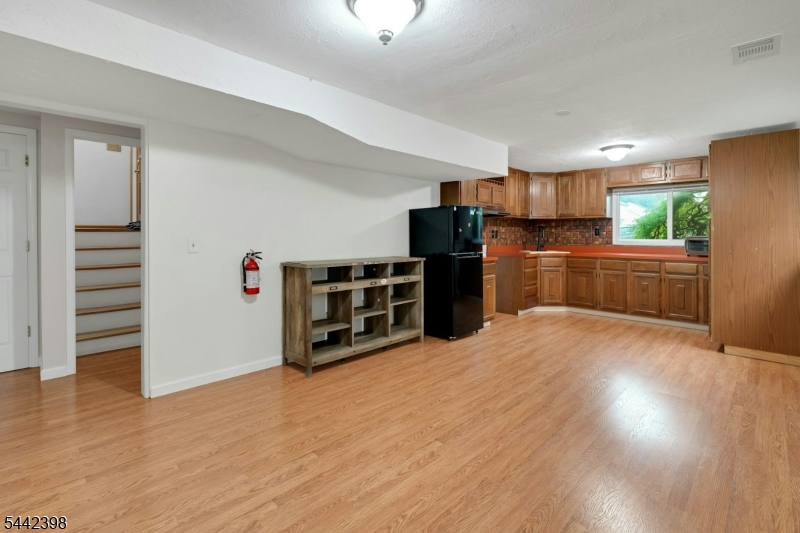 61 Fairmount Rd