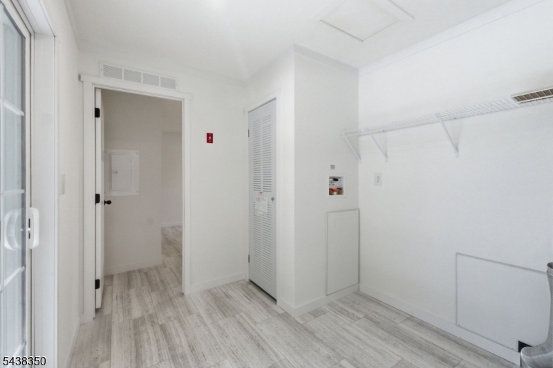 1 Sherwood Park
