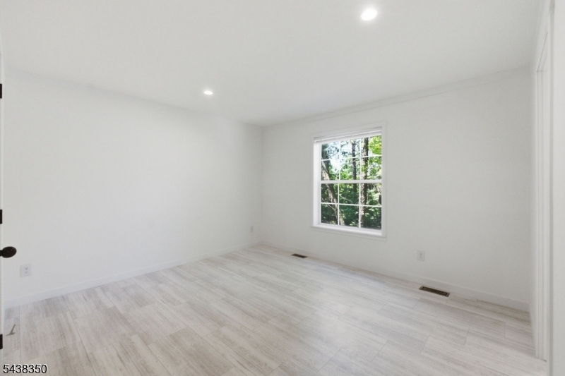 1 Sherwood Park