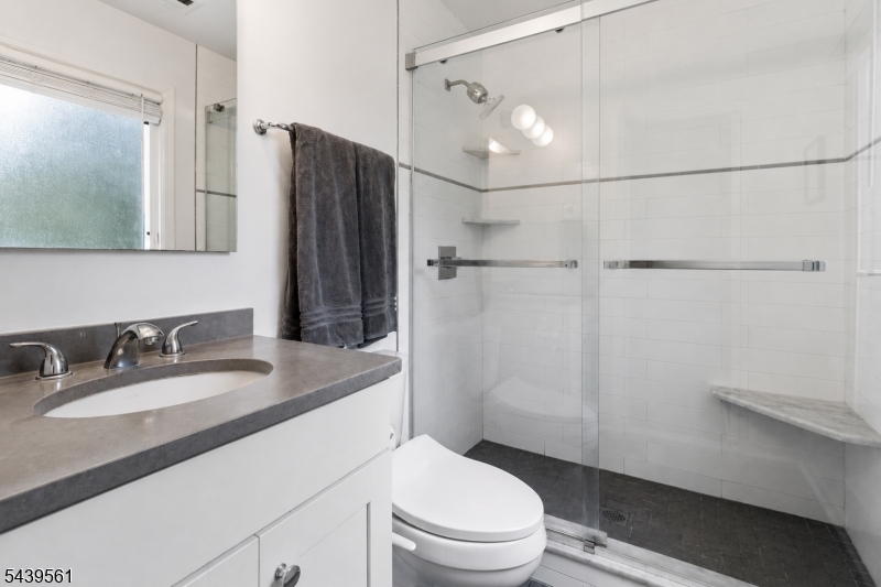 10 Cornell Pl