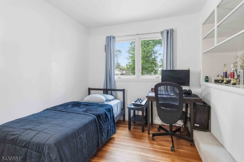 10 Cornell Pl
