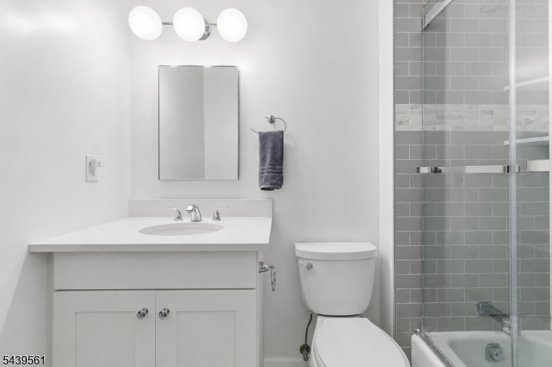 10 Cornell Pl