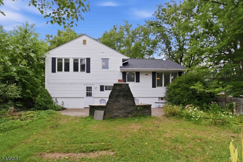10 Cornell Pl