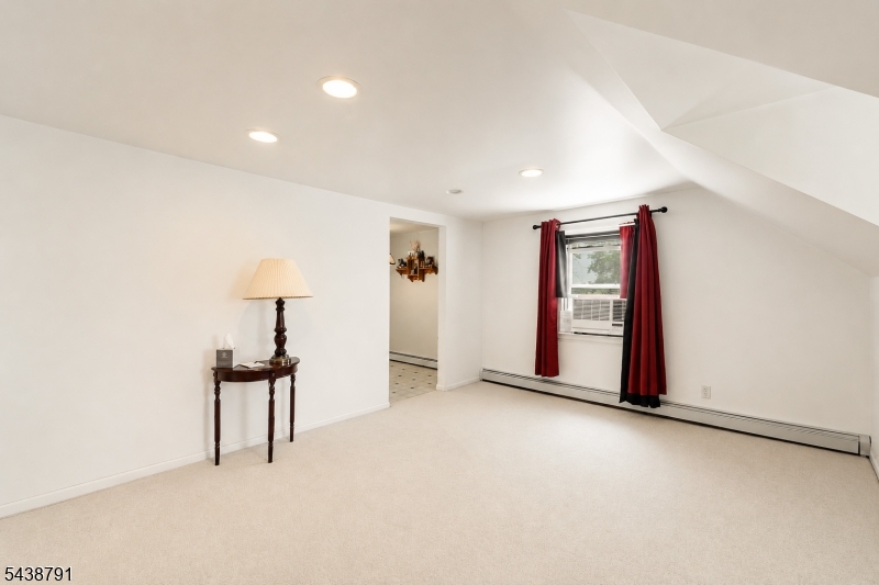 206 Mountain Pkwy
