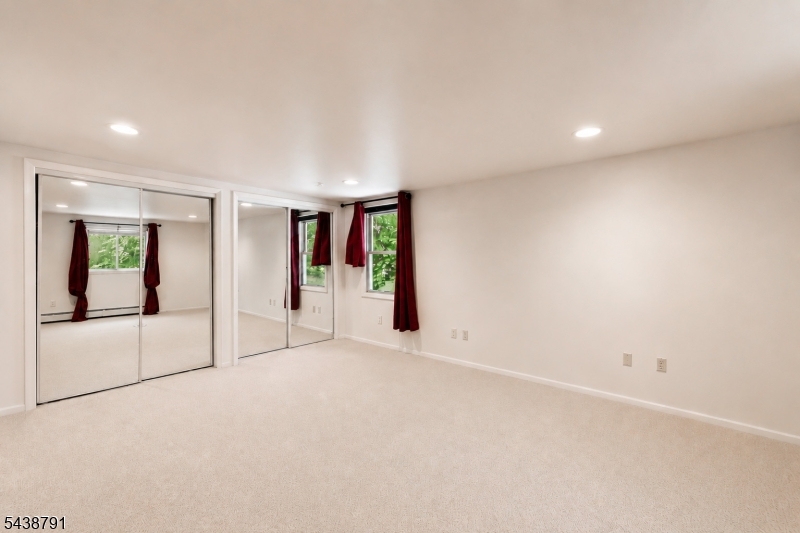 206 Mountain Pkwy