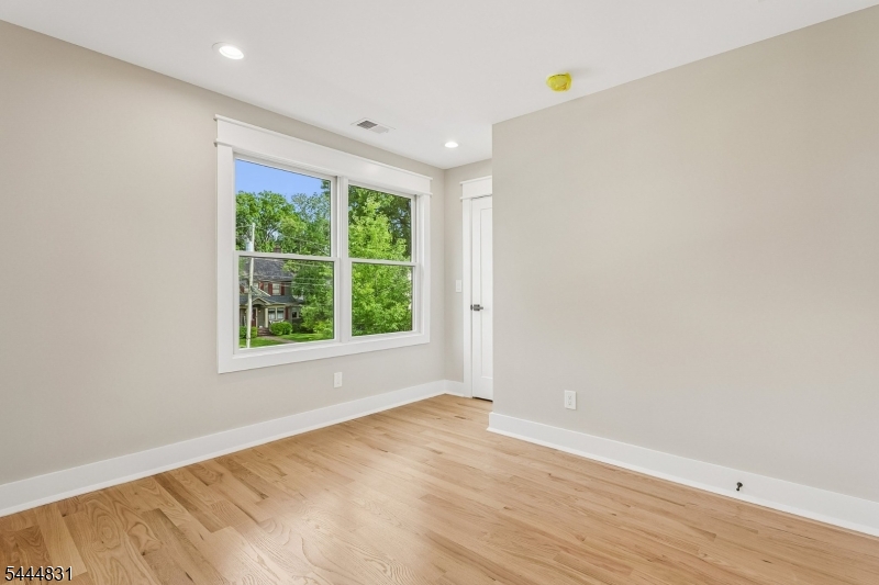 122 Stanmore Pl