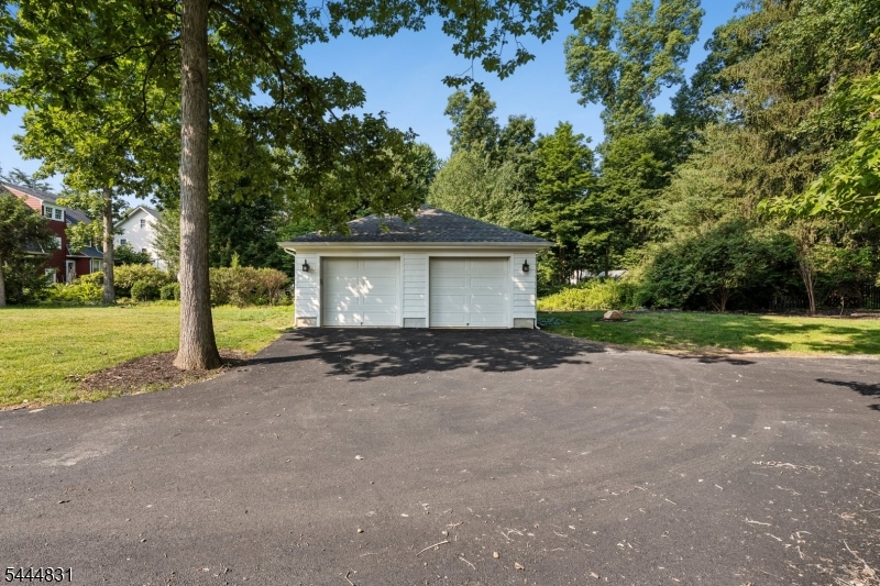 122 Stanmore Pl