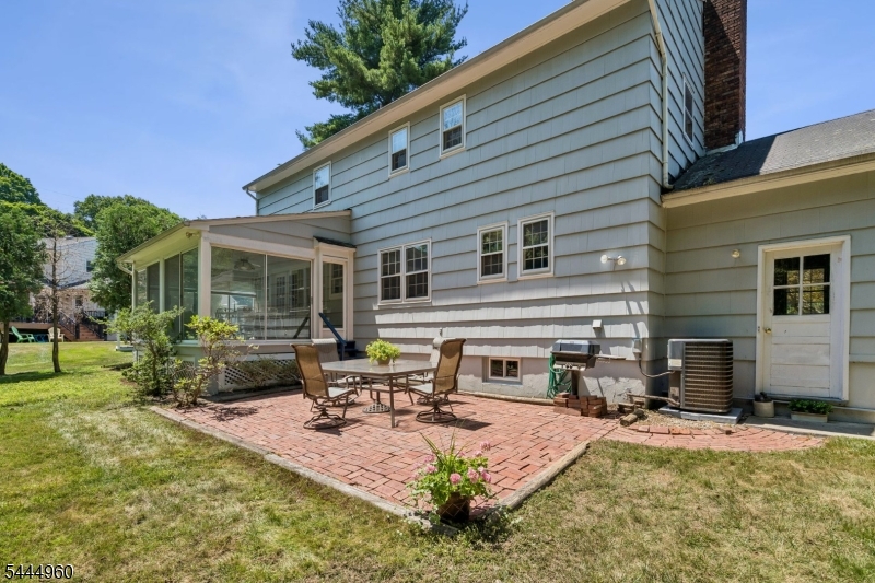 7 Timber Dr