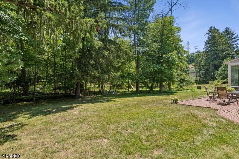 7 Timber Dr