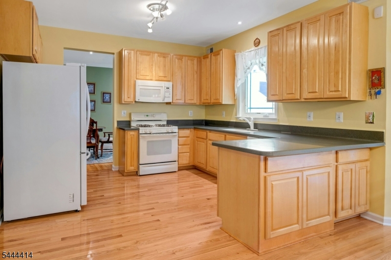 64 Walters Brook Dr