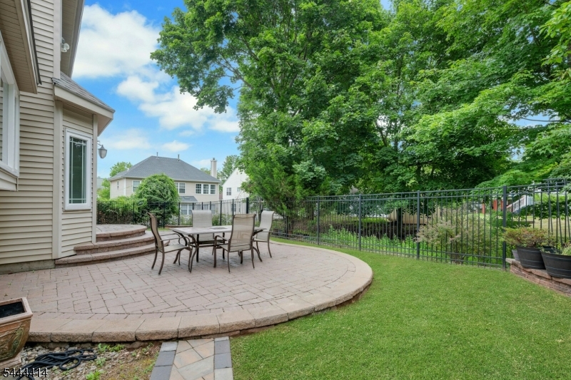 64 Walters Brook Dr