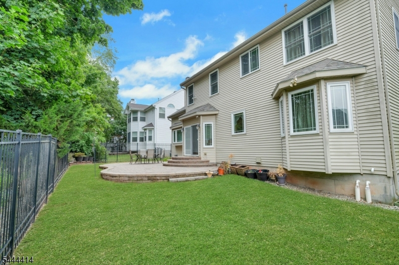 64 Walters Brook Dr