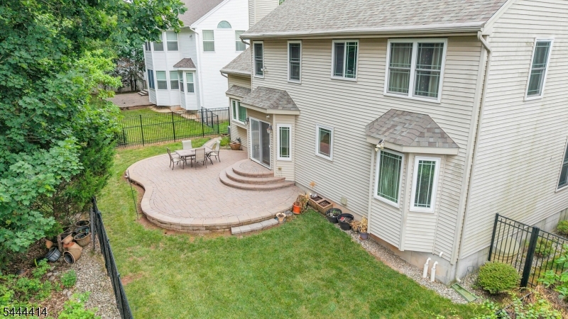 64 Walters Brook Dr
