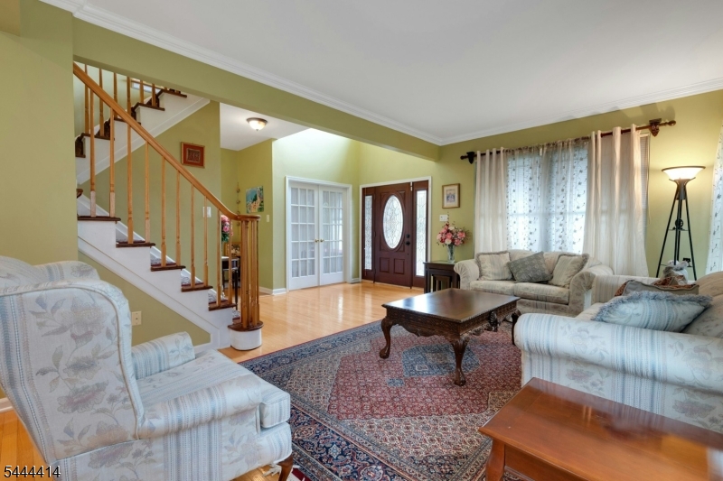 64 Walters Brook Dr