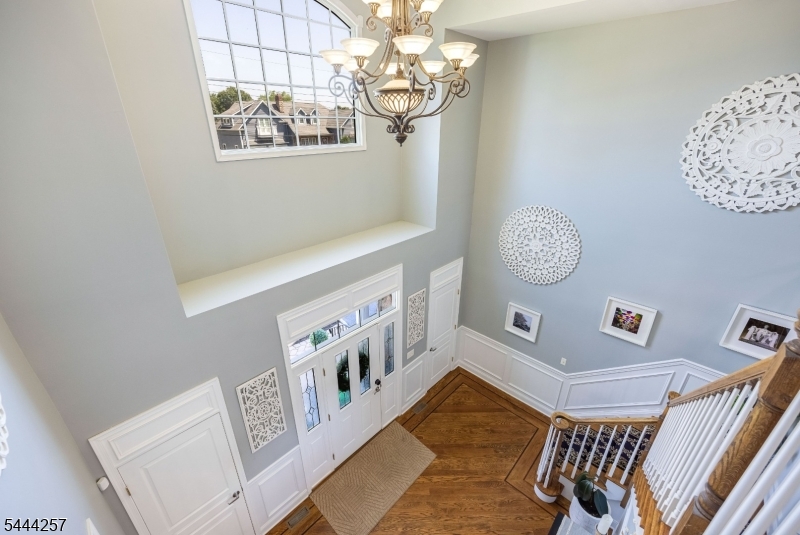 8 Ferndale Pl