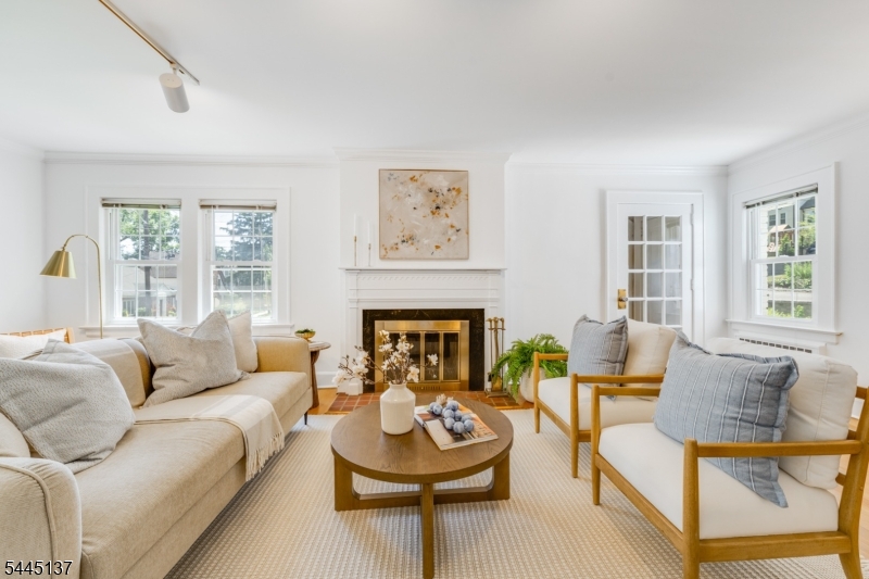 7 Bradford Ave