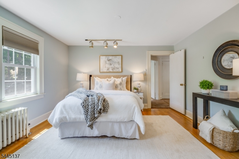 7 Bradford Ave