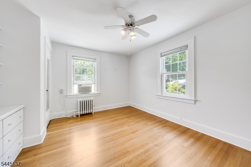 7 Bradford Ave