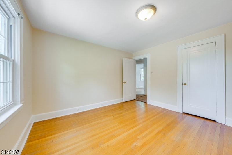 7 Bradford Ave