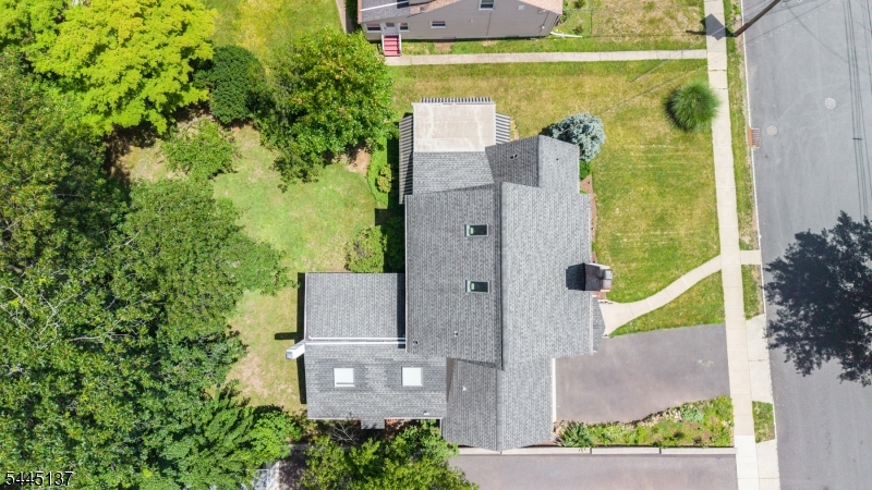 7 Bradford Ave