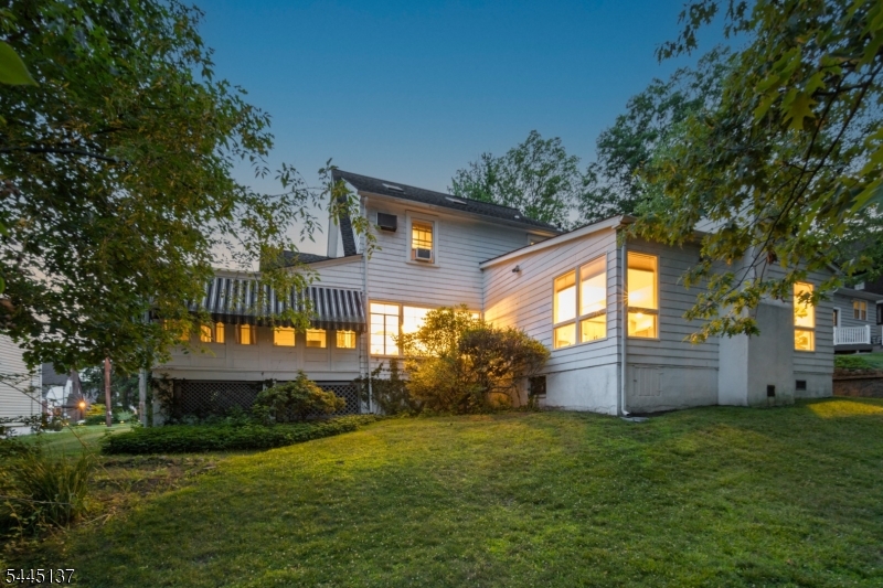 7 Bradford Ave