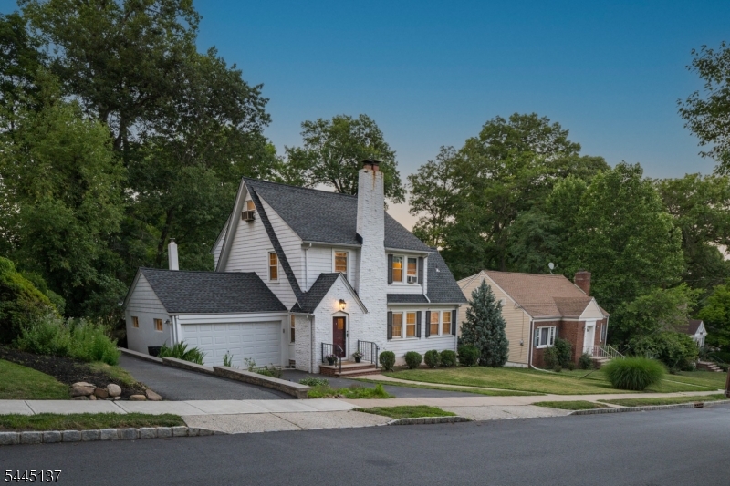 7 Bradford Ave