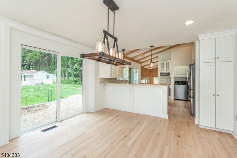 163 Sand Spring Rd
