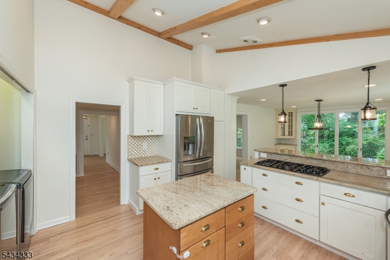 163 Sand Spring Rd