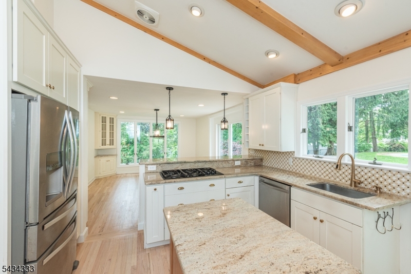 163 Sand Spring Rd