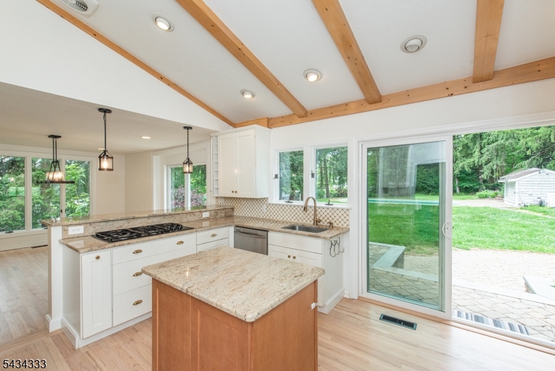 163 Sand Spring Rd