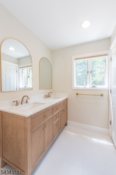 163 Sand Spring Rd
