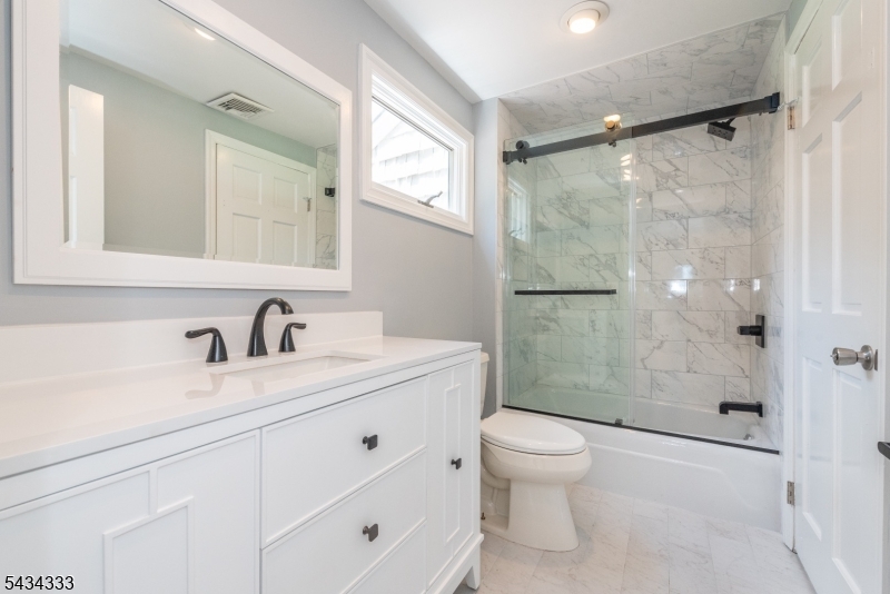 163 Sand Spring Rd