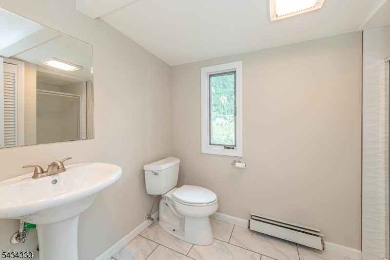 163 Sand Spring Rd