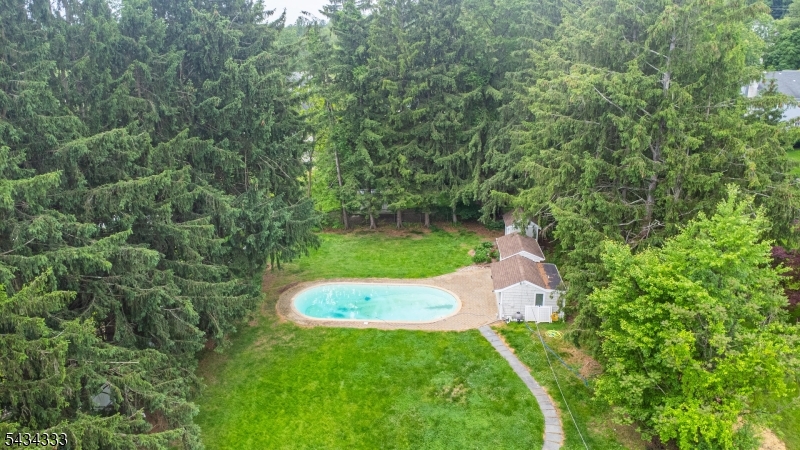 163 Sand Spring Rd
