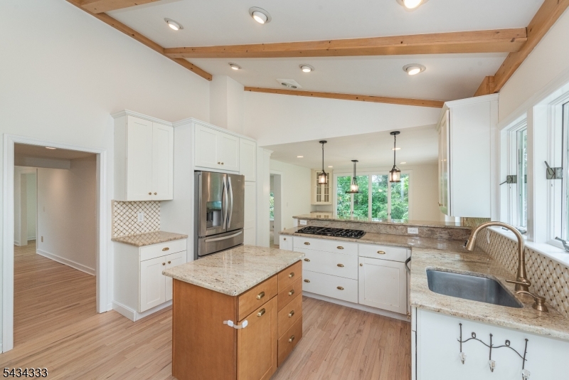163 Sand Spring Rd