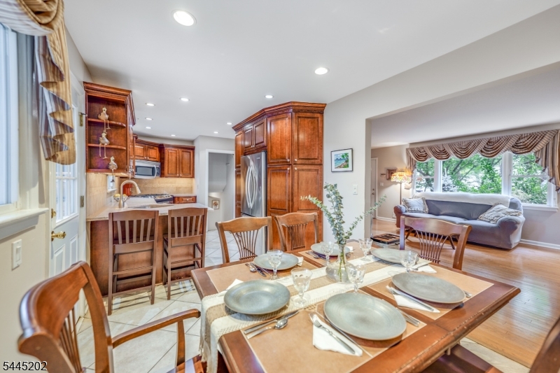 61 Glenwood Rd