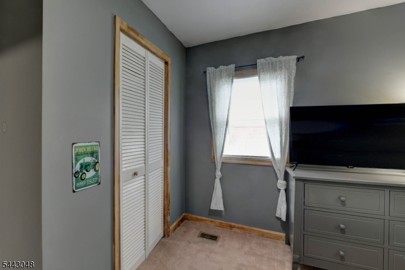 101 Old Clove Rd