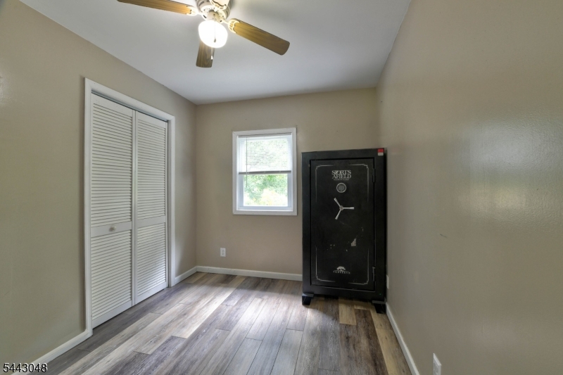 101 Old Clove Rd
