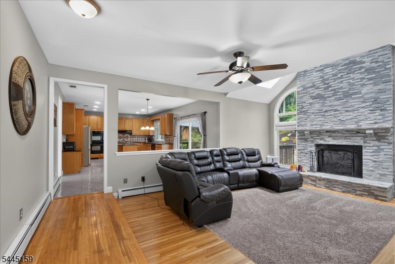 12 Angelo Dr