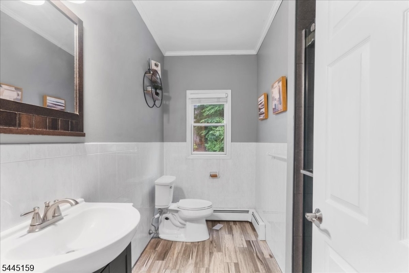 12 Angelo Dr