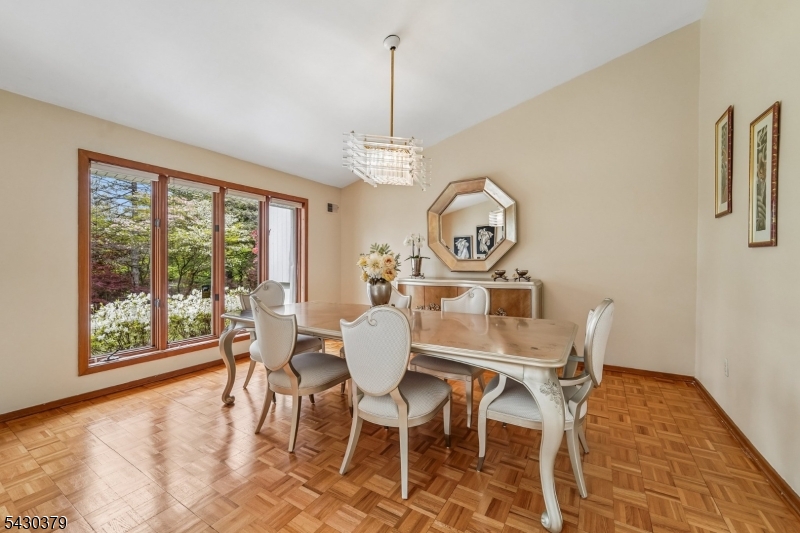 8 Union Hill Rd