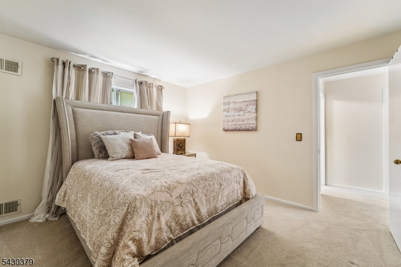 8 Union Hill Rd
