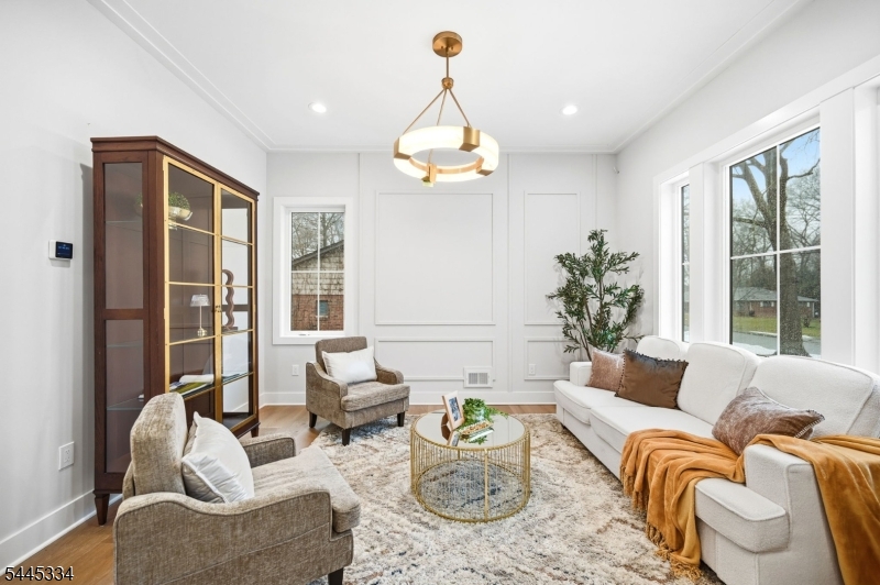 15 Highland Dr