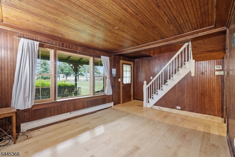 116 Sand Shore Rd