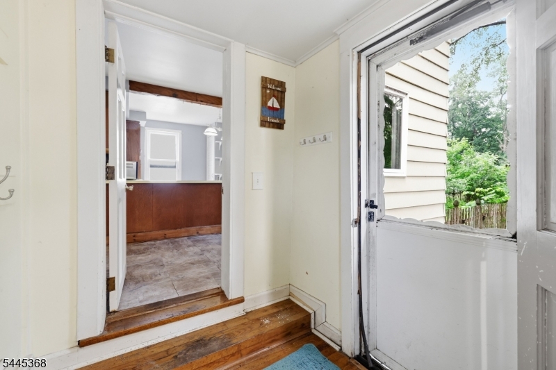 116 Sand Shore Rd