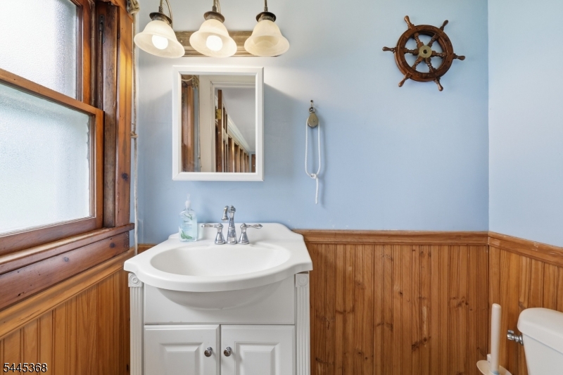 116 Sand Shore Rd